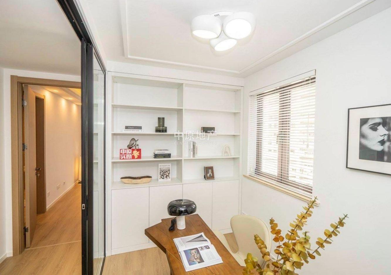 上海新外滩花苑二手房房源图片