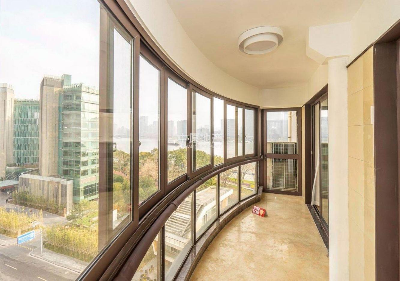 上海新外滩花苑二手房房源图片