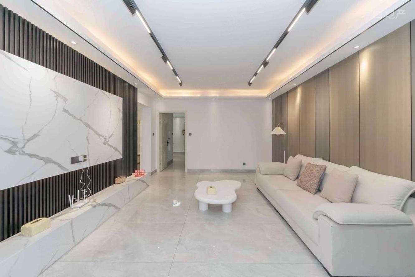 上海新外滩花苑二手房房源图片