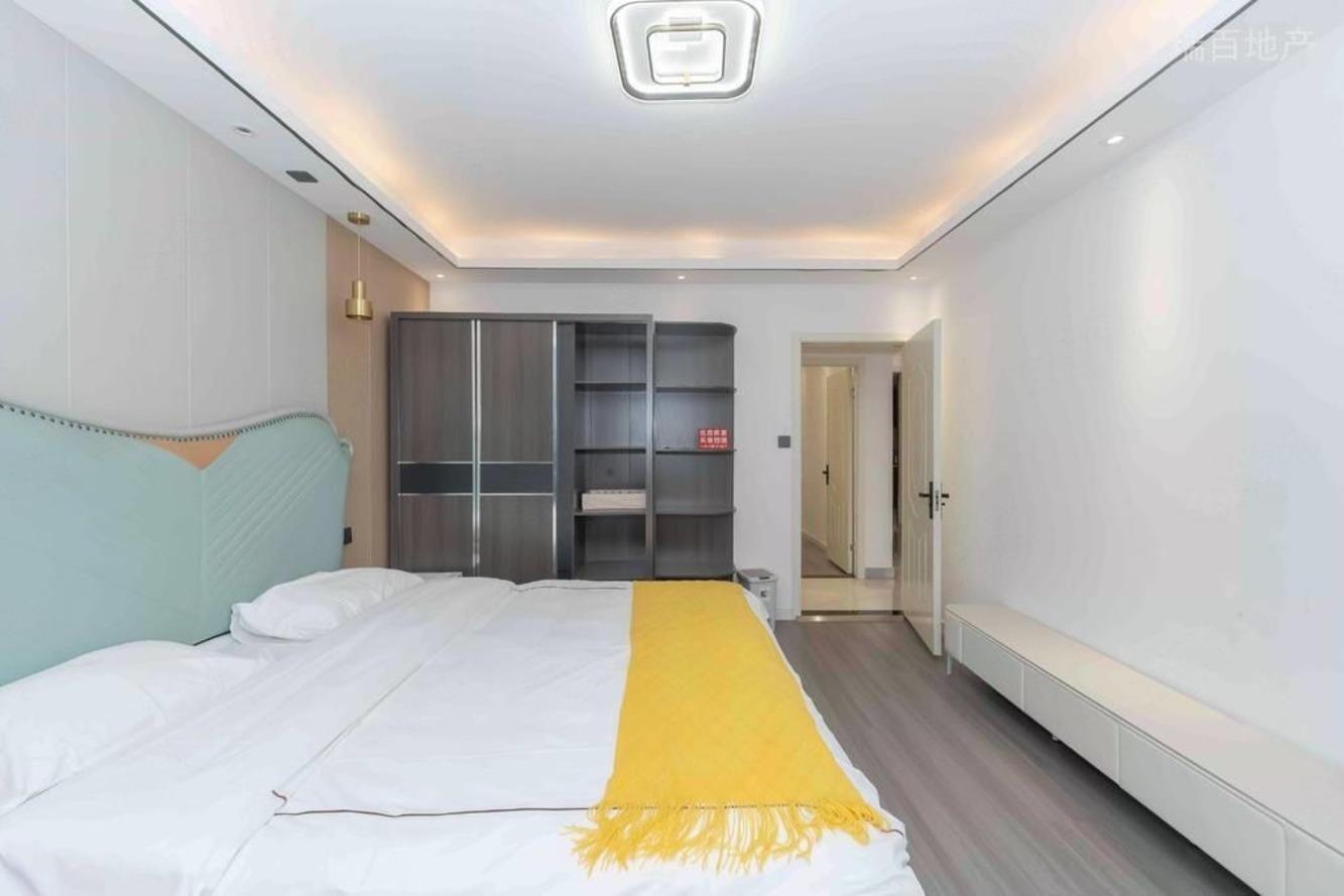 上海新外滩花苑二手房房源图片