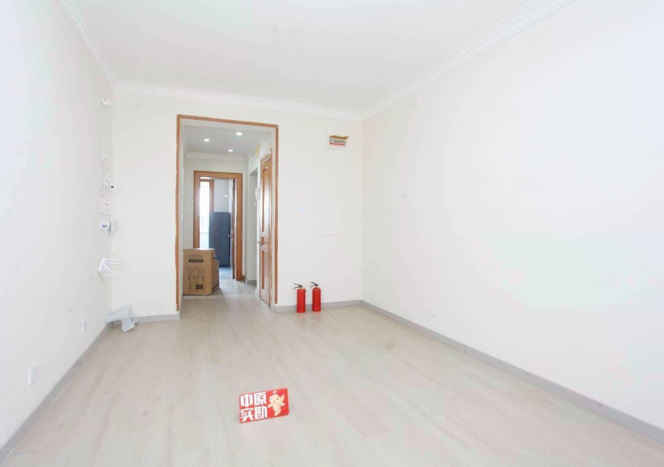 上海鞍山路310弄小区二手房房源图片