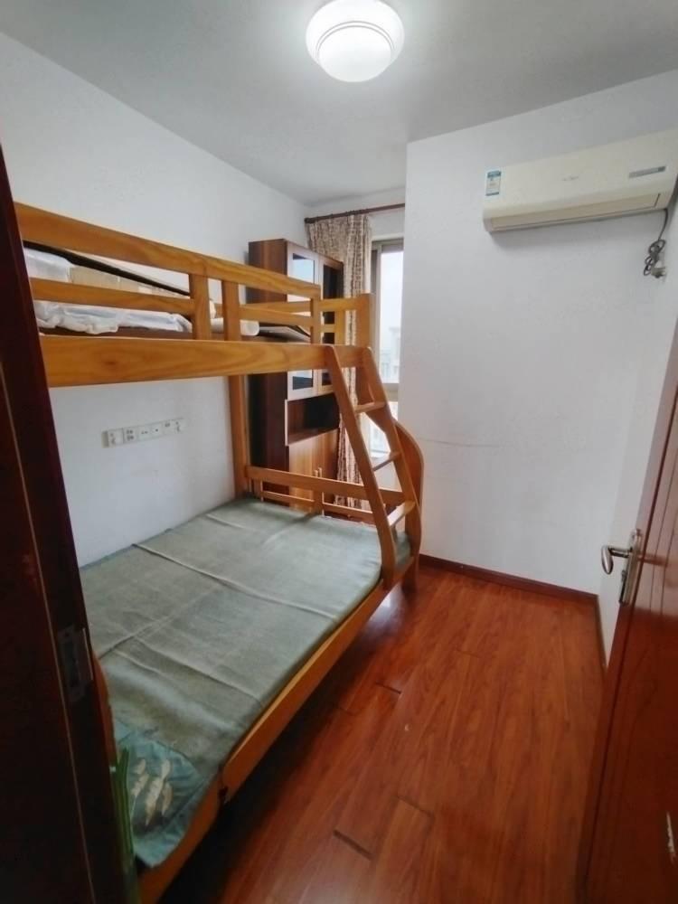 上海日月光伯爵天地城市华庭二手房房源图片