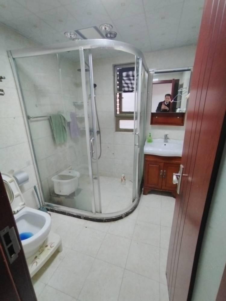 上海日月光伯爵天地城市华庭二手房房源图片