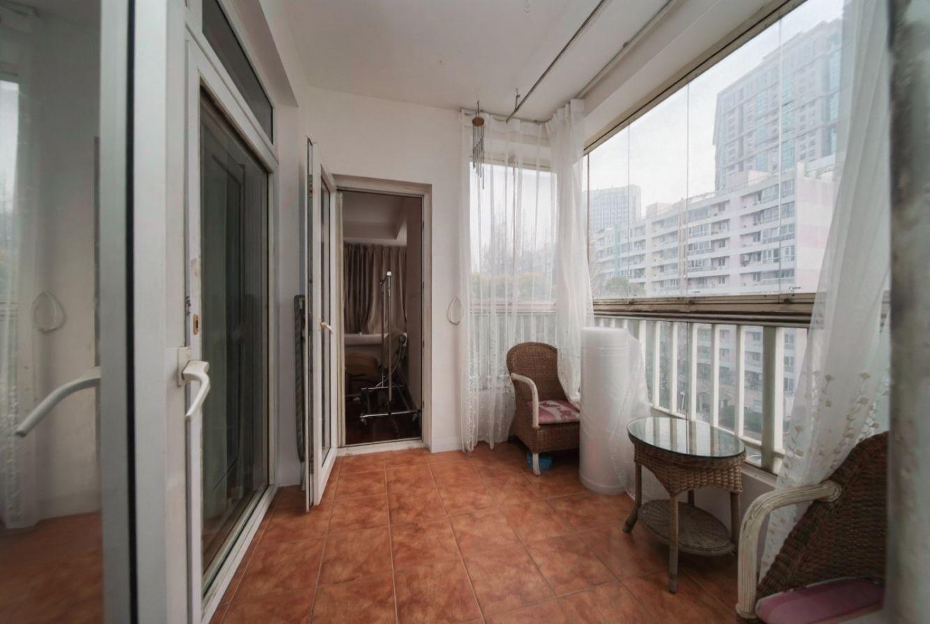 上海万科华尔兹花园二手房房源图片