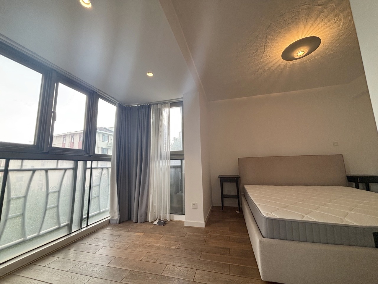 上海愚园公馆二手房房源图片