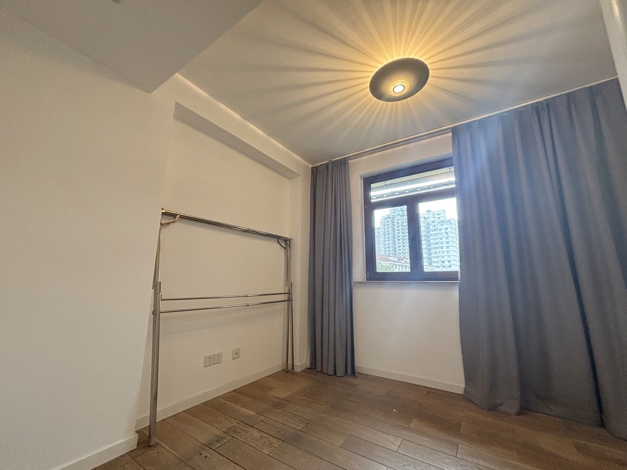 上海愚园公馆二手房房源图片