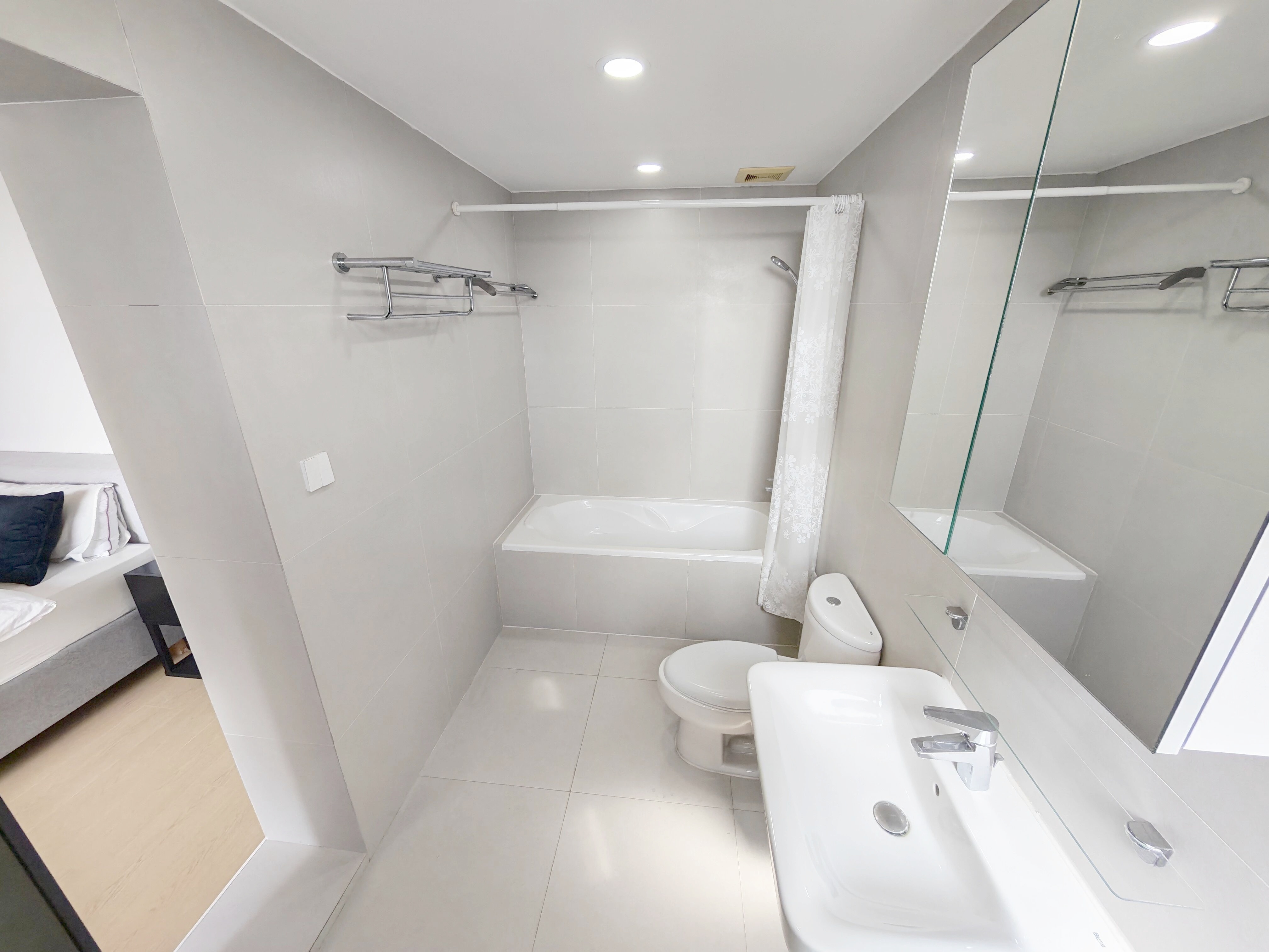 上海嘉里华庭二手房房源图片