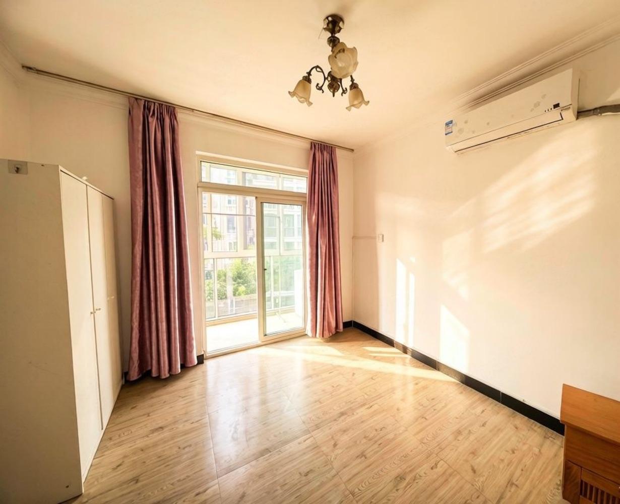 上海佳泰花园二手房房源图片