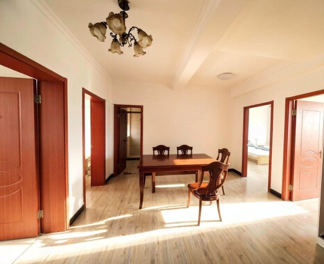 上海佳泰花园二手房房源图片