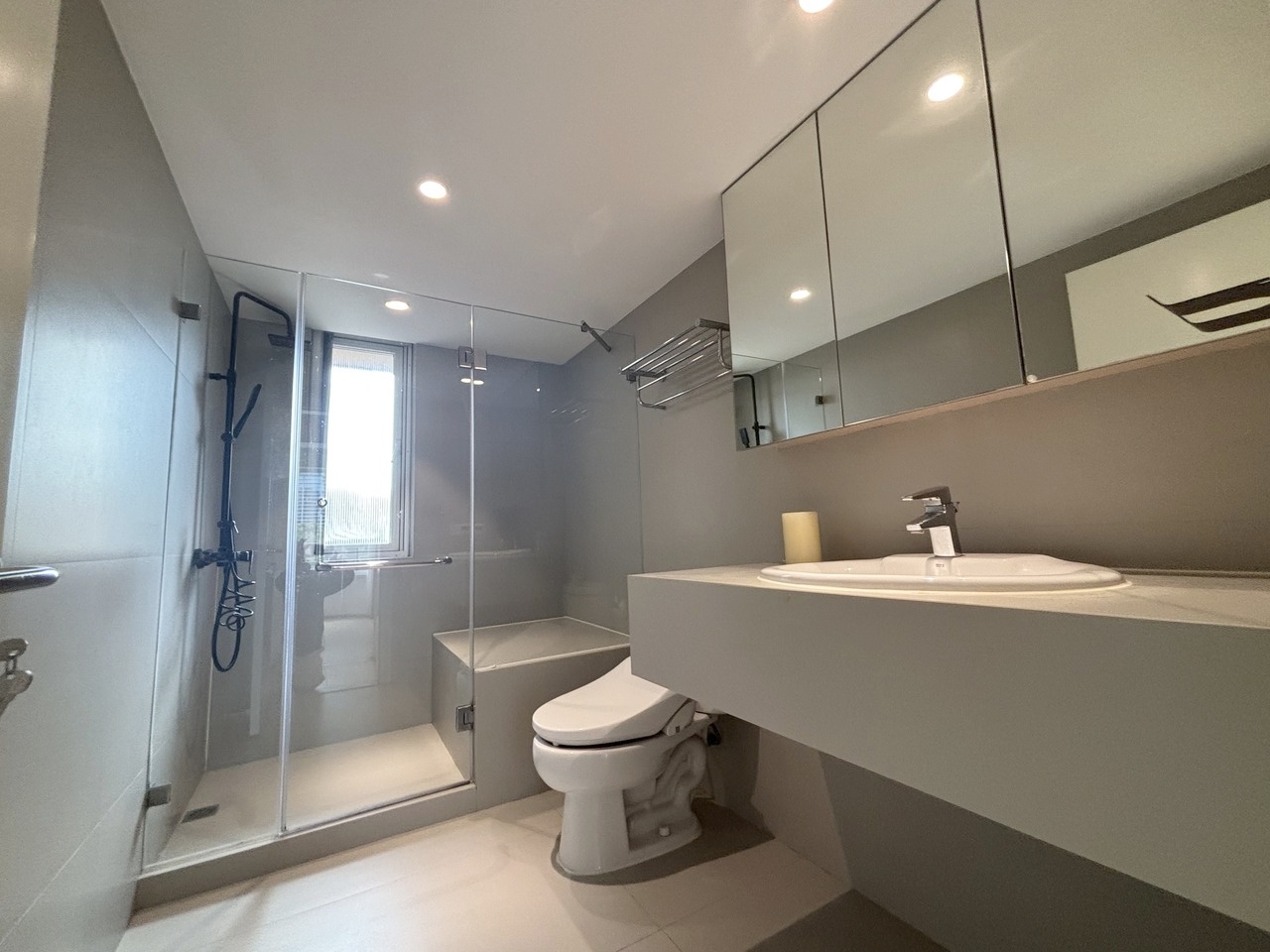 上海东方巴黎霞飞苑二手房房源图片