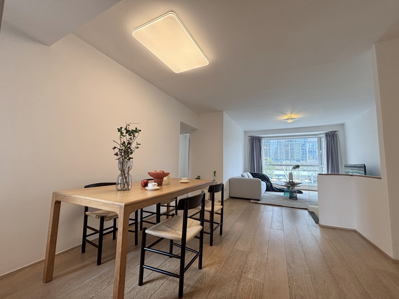 上海东方巴黎霞飞苑二手房房源图片