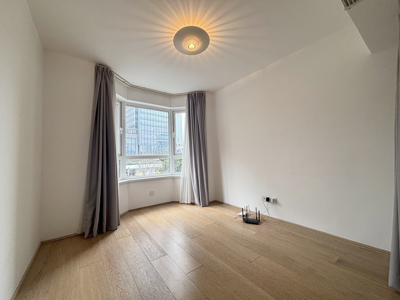 上海东方巴黎霞飞苑二手房房源图片