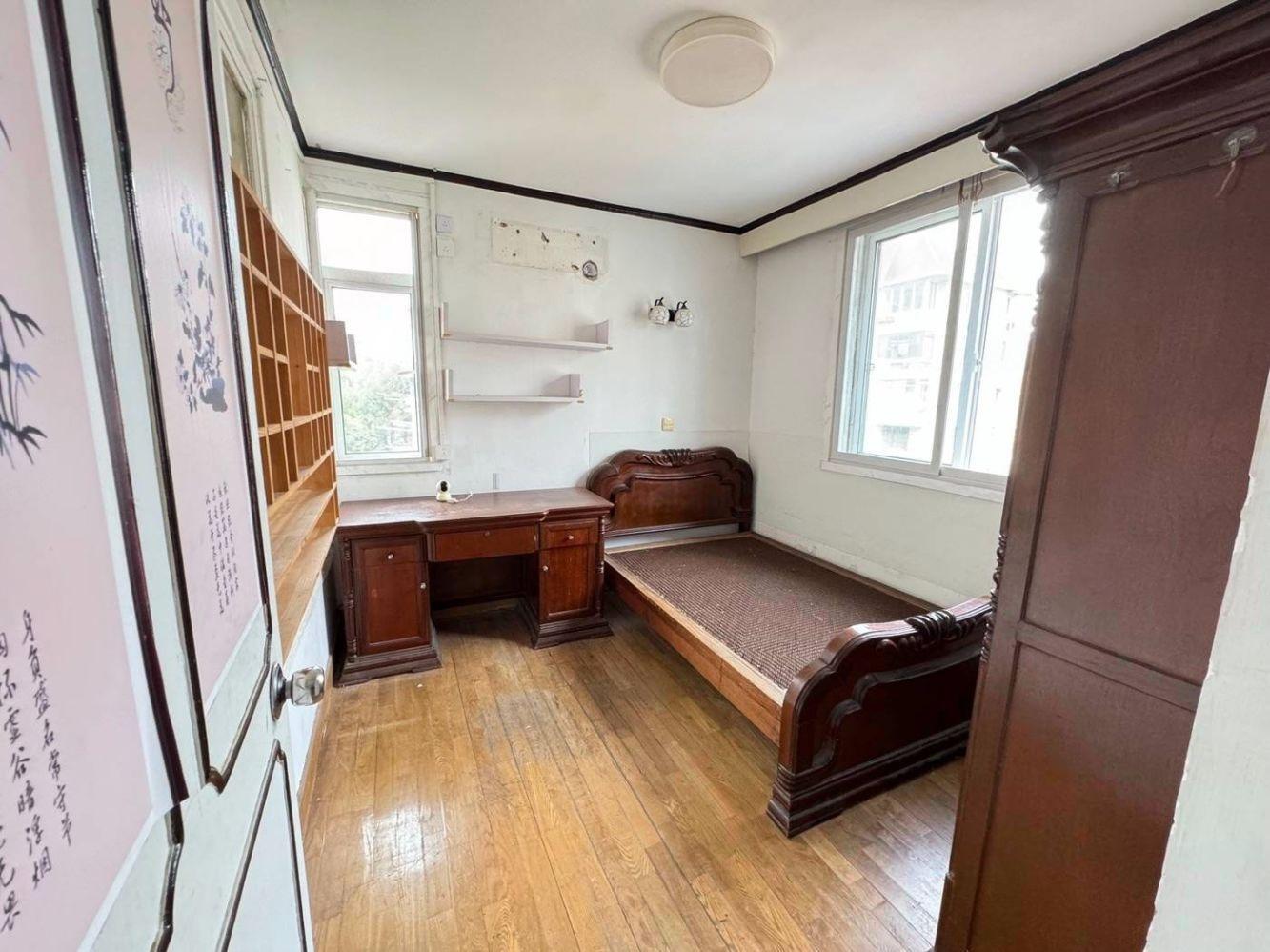 上海复旦第十宿舍二手房房源图片