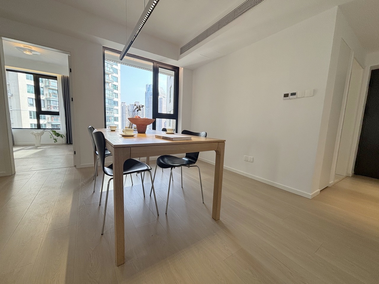 上海东方曼哈顿世纪豪庭二手房房源图片