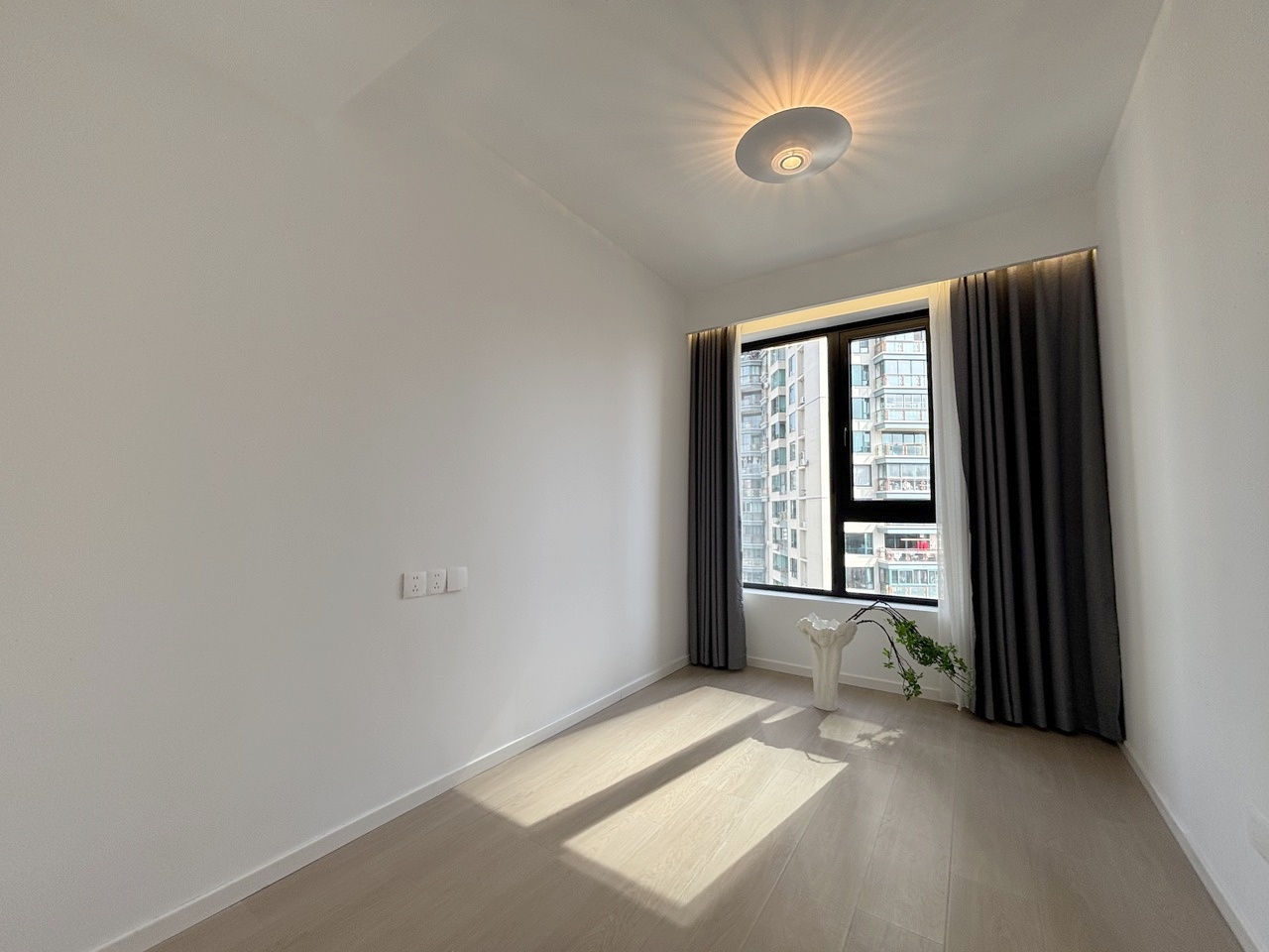 上海东方曼哈顿世纪豪庭二手房房源图片