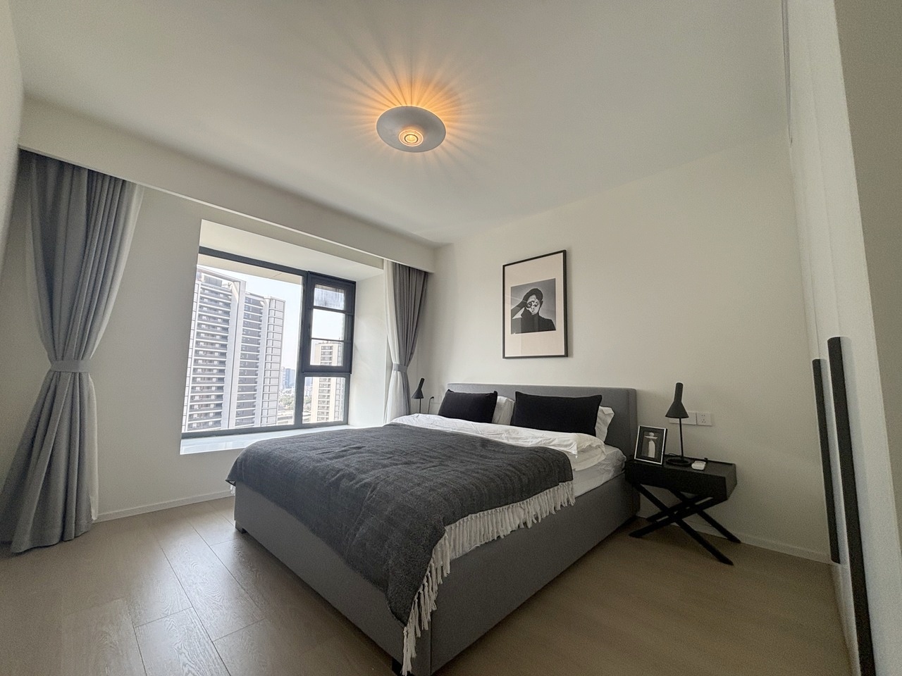 上海古北嘉年华庭(南区)二手房房源图片