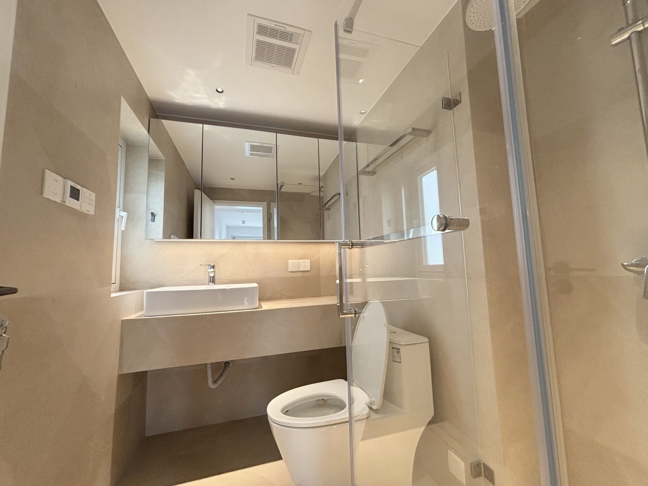 上海东方曼哈顿世纪豪庭二手房房源图片