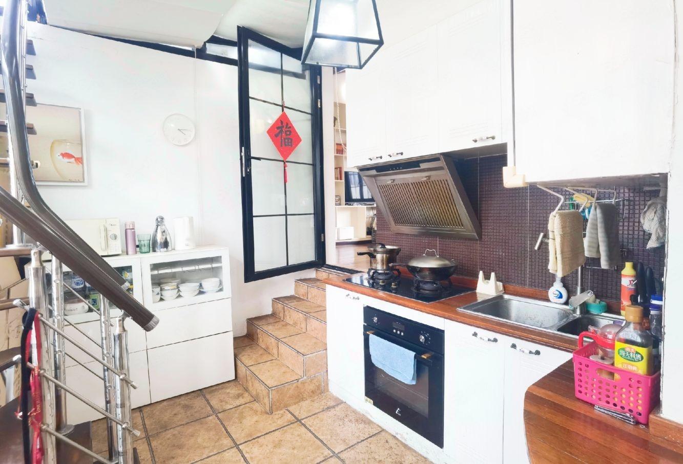 上海襄阳南路166弄小区二手房房源图片