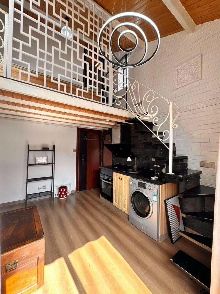 上海襄阳南路306弄小区二手房房源图片