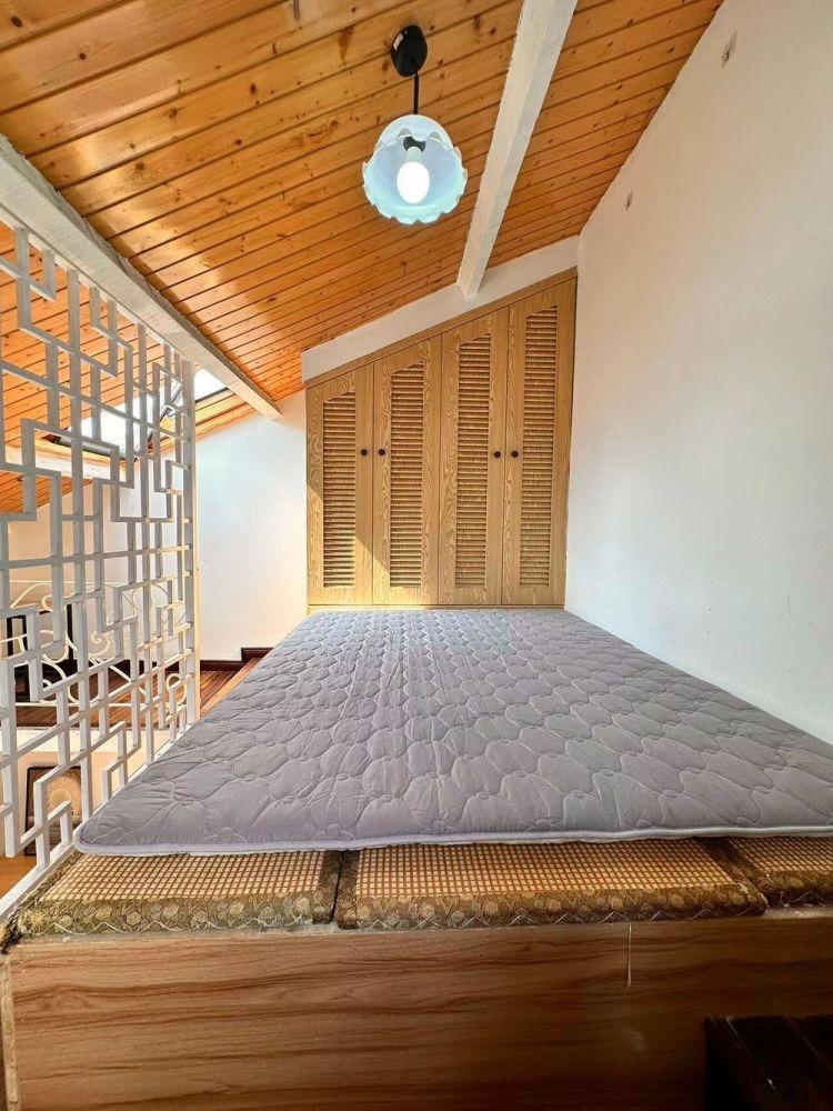 上海襄阳南路306弄小区二手房房源图片