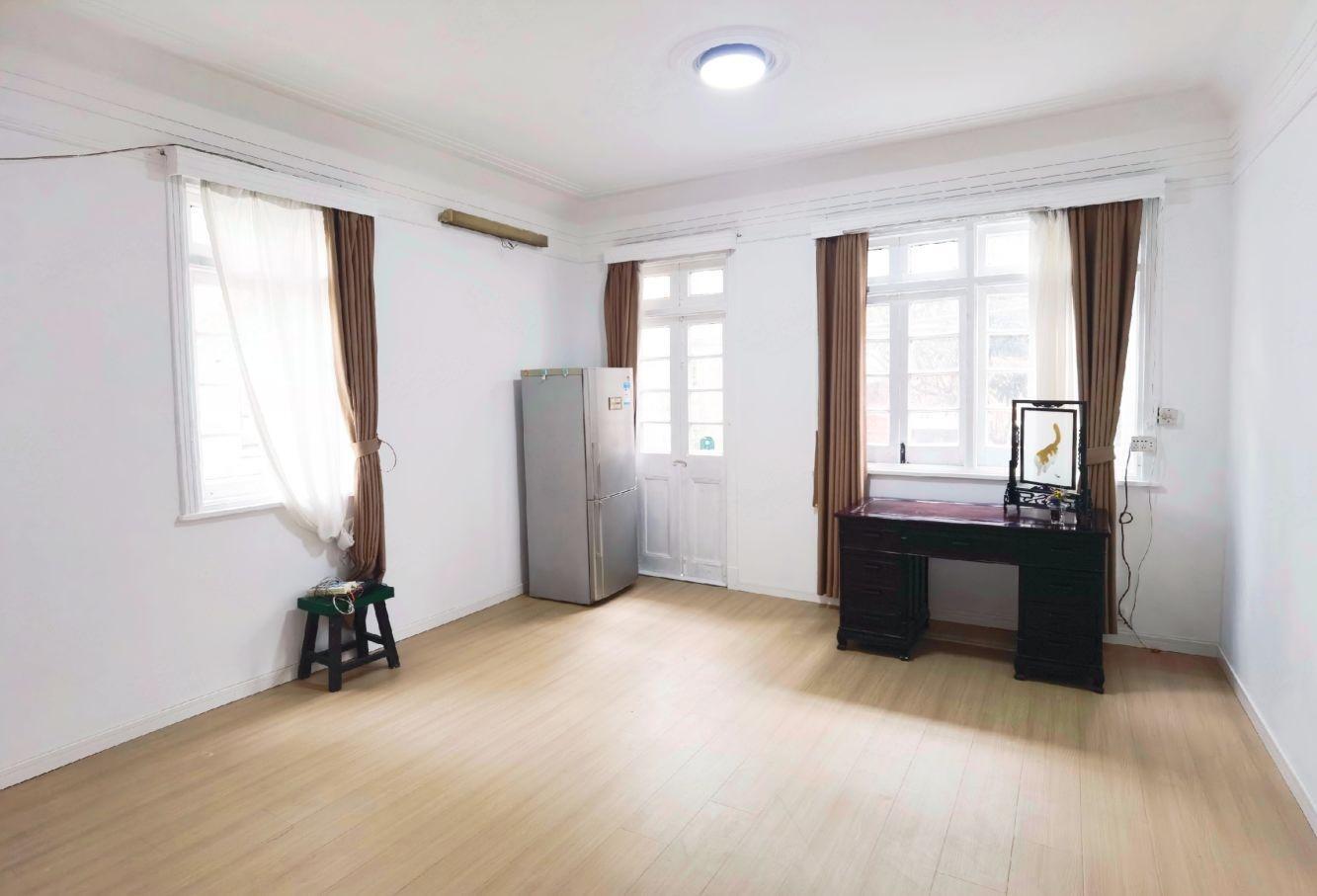 上海合肥路349弄小区二手房房源图片