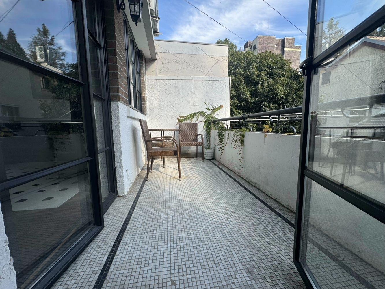 上海五原路252弄小区二手房房源图片