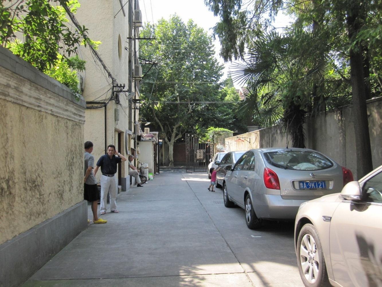 上海五原路252弄小区二手房房源图片