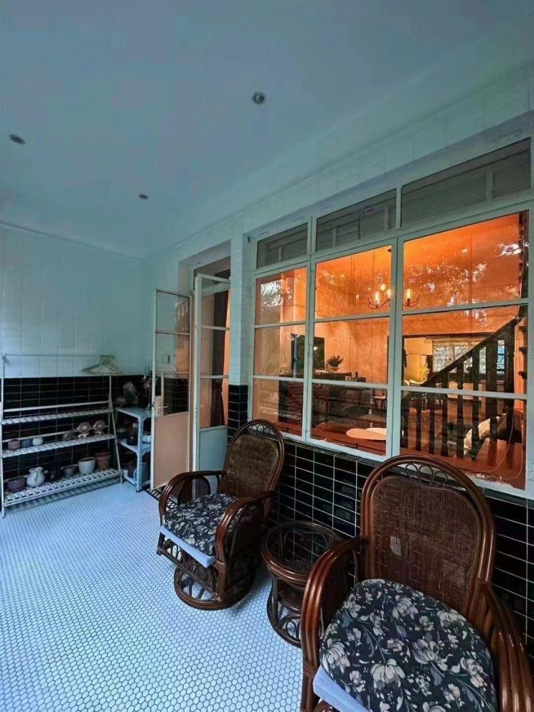 上海长乐路1131弄小区二手房房源图片