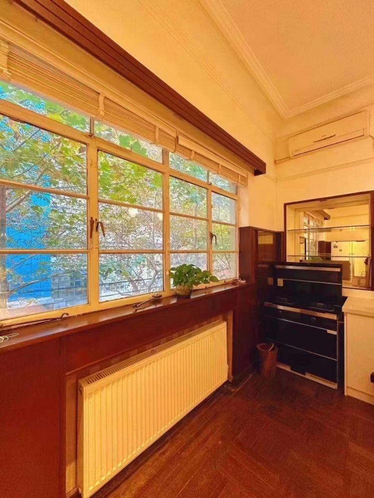 上海长乐路1131弄小区二手房房源图片