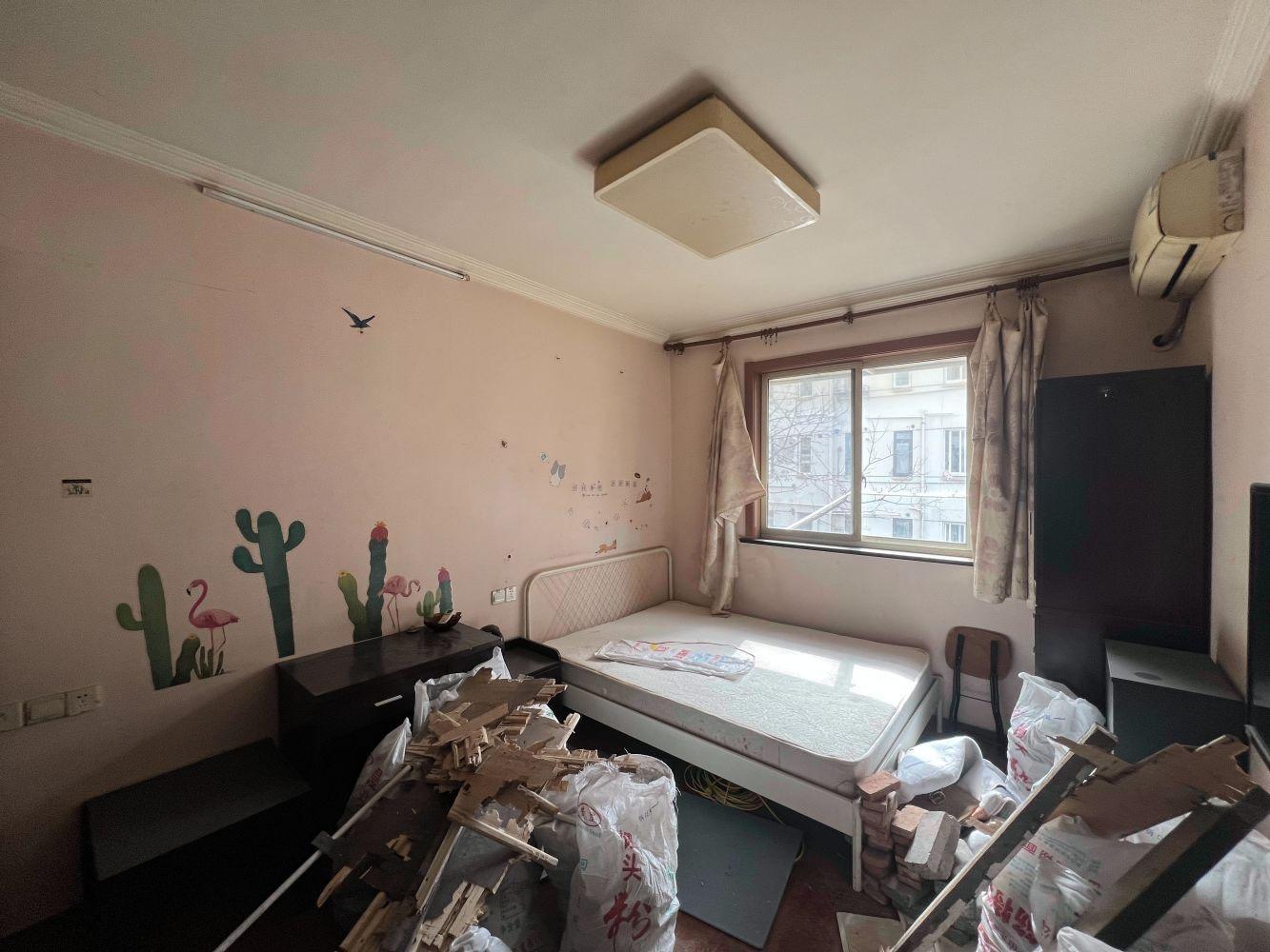 上海瞿溪路1200弄小区二手房房源图片