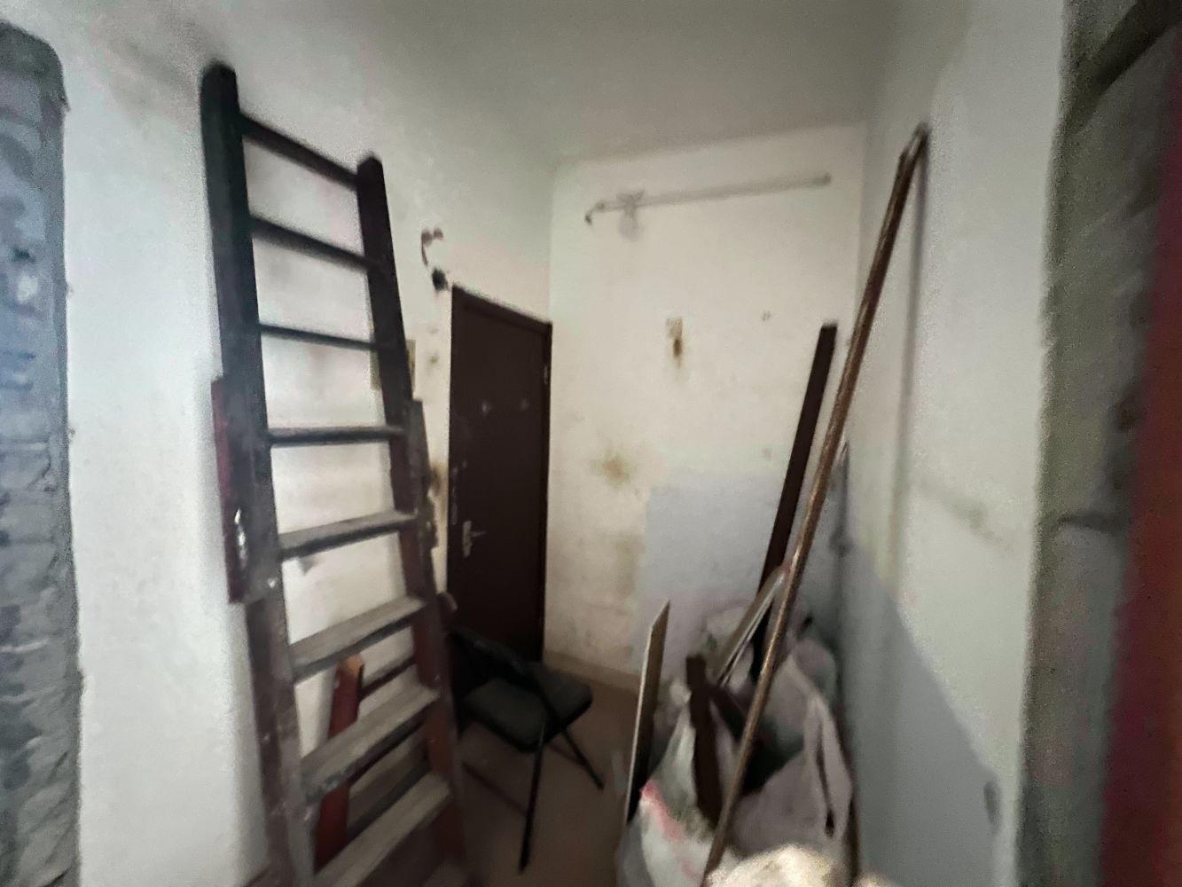 上海瞿溪路1200弄小区二手房房源图片