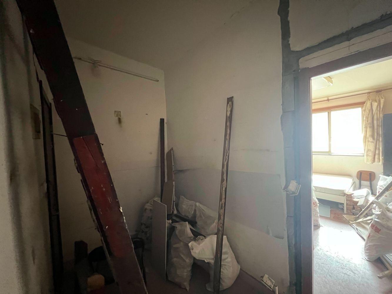 上海瞿溪路1200弄小区二手房房源图片