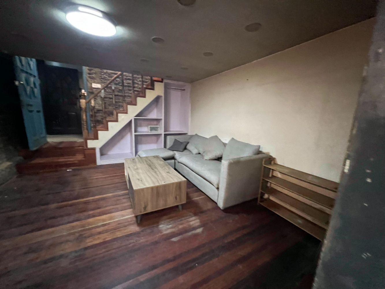 上海南昌路212弄小区二手房房源图片