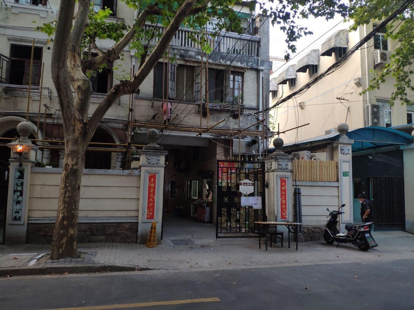 上海南昌路212弄小区二手房房源图片