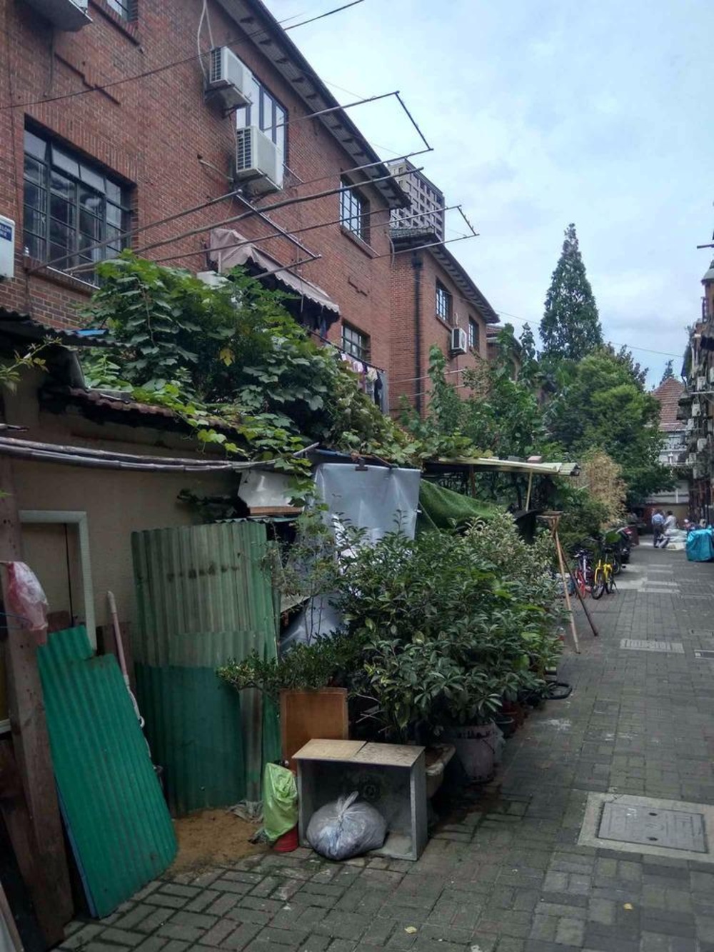 上海愚园路608弄小区二手房房源图片