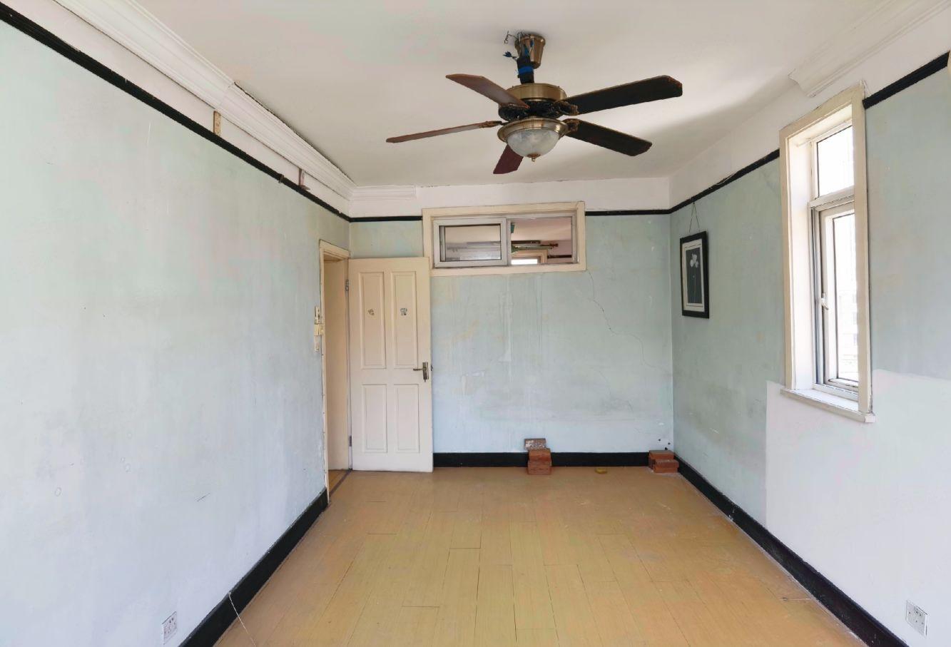 上海重建小区二手房房源图片