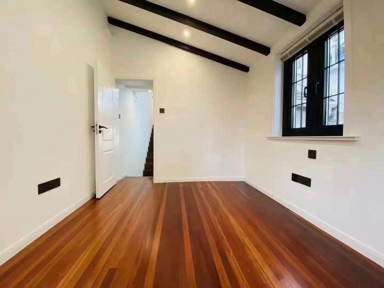 上海巴黎公寓二手房房源图片