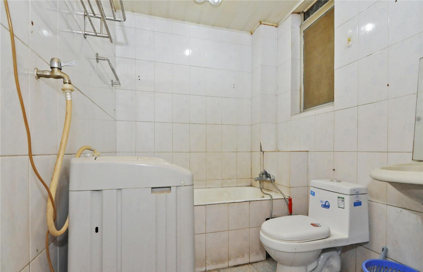 上海嘉富小区二手房房源图片