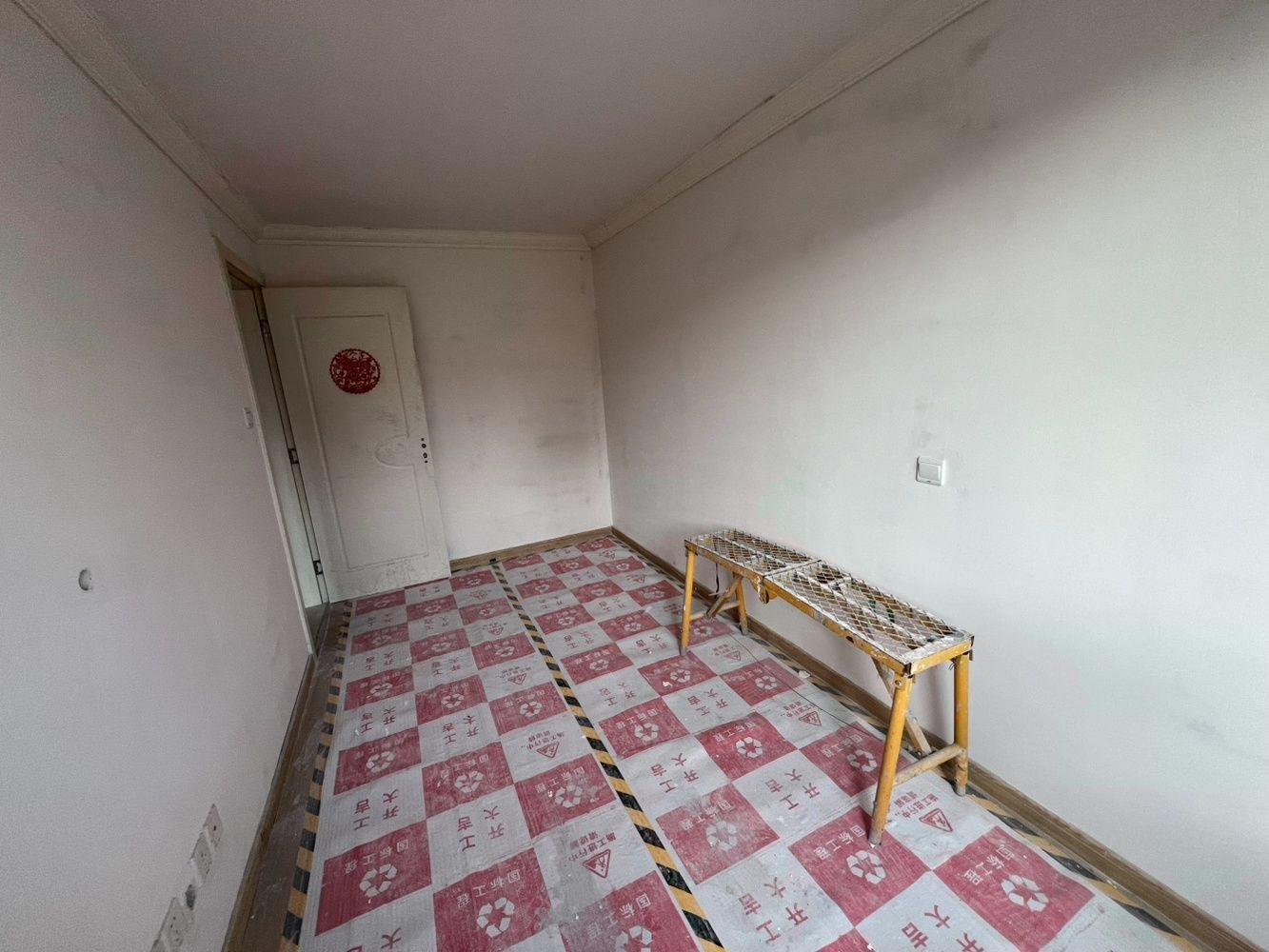 上海南昌路151弄小区二手房房源图片