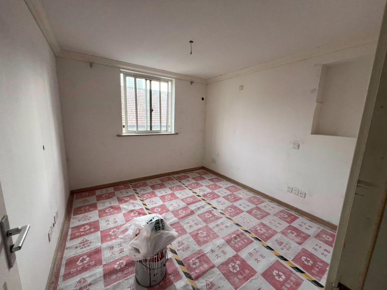 上海南昌路151弄小区二手房房源图片