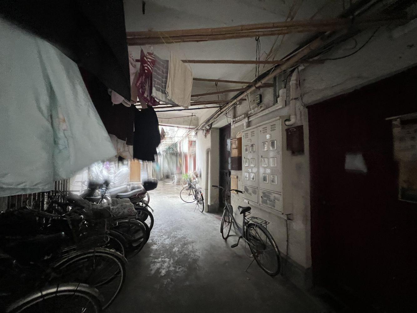 上海巨鹿路395弄小区二手房房源图片