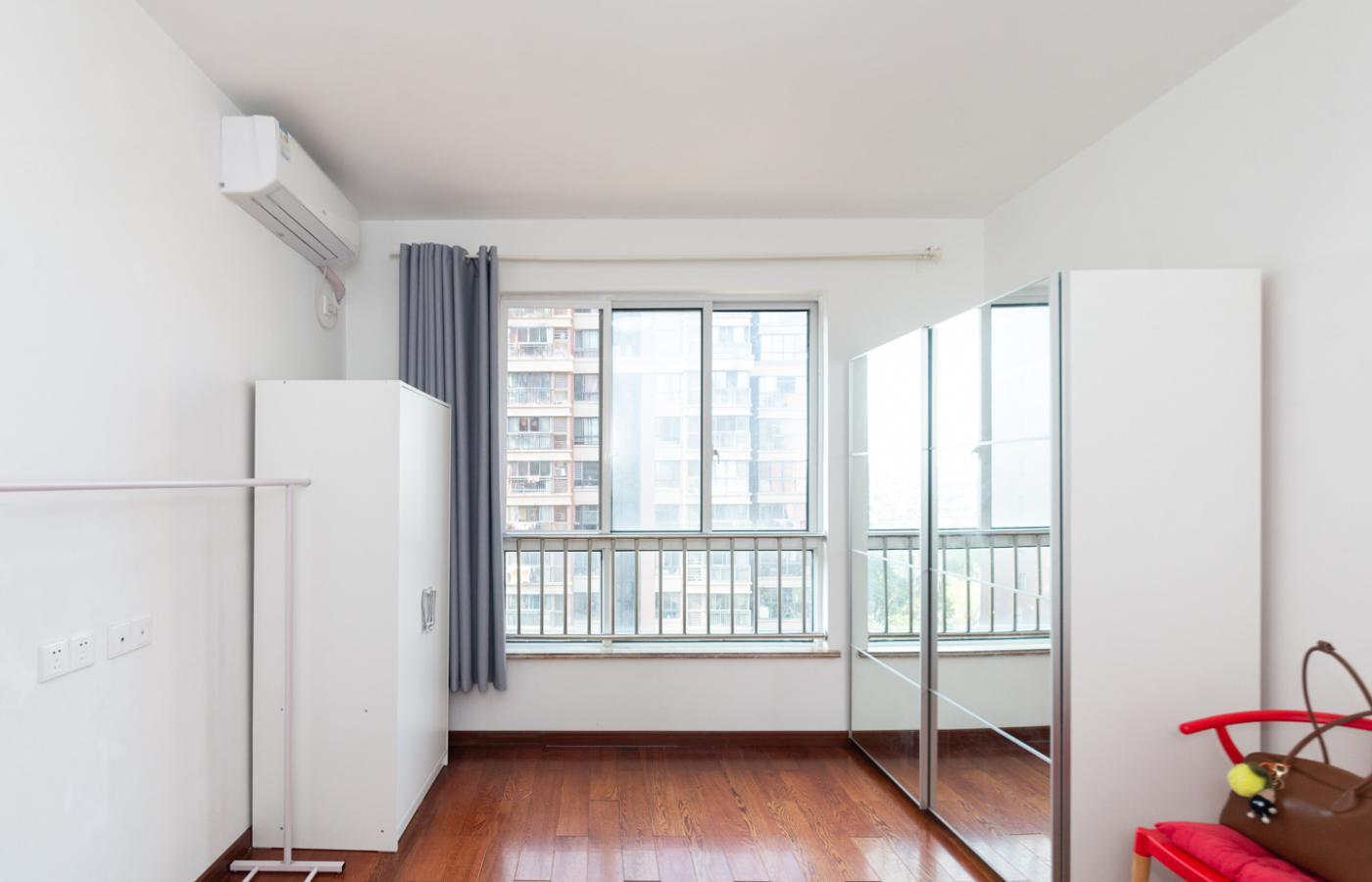 上海天居玲珑湾二手房房源图片