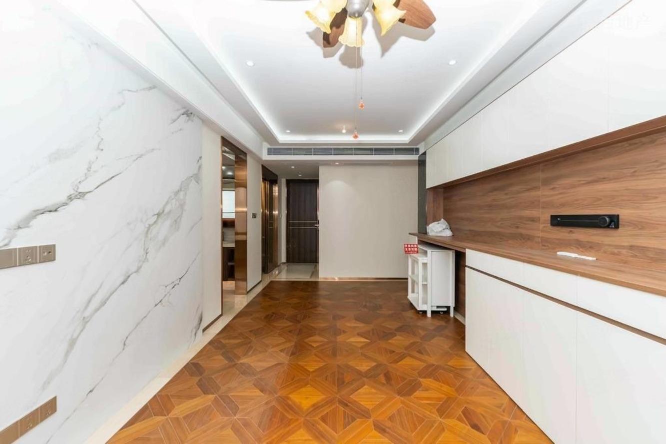 上海中皇广场二手房房源图片