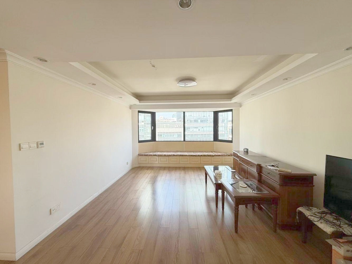 上海东方巴黎霞飞苑二手房房源图片