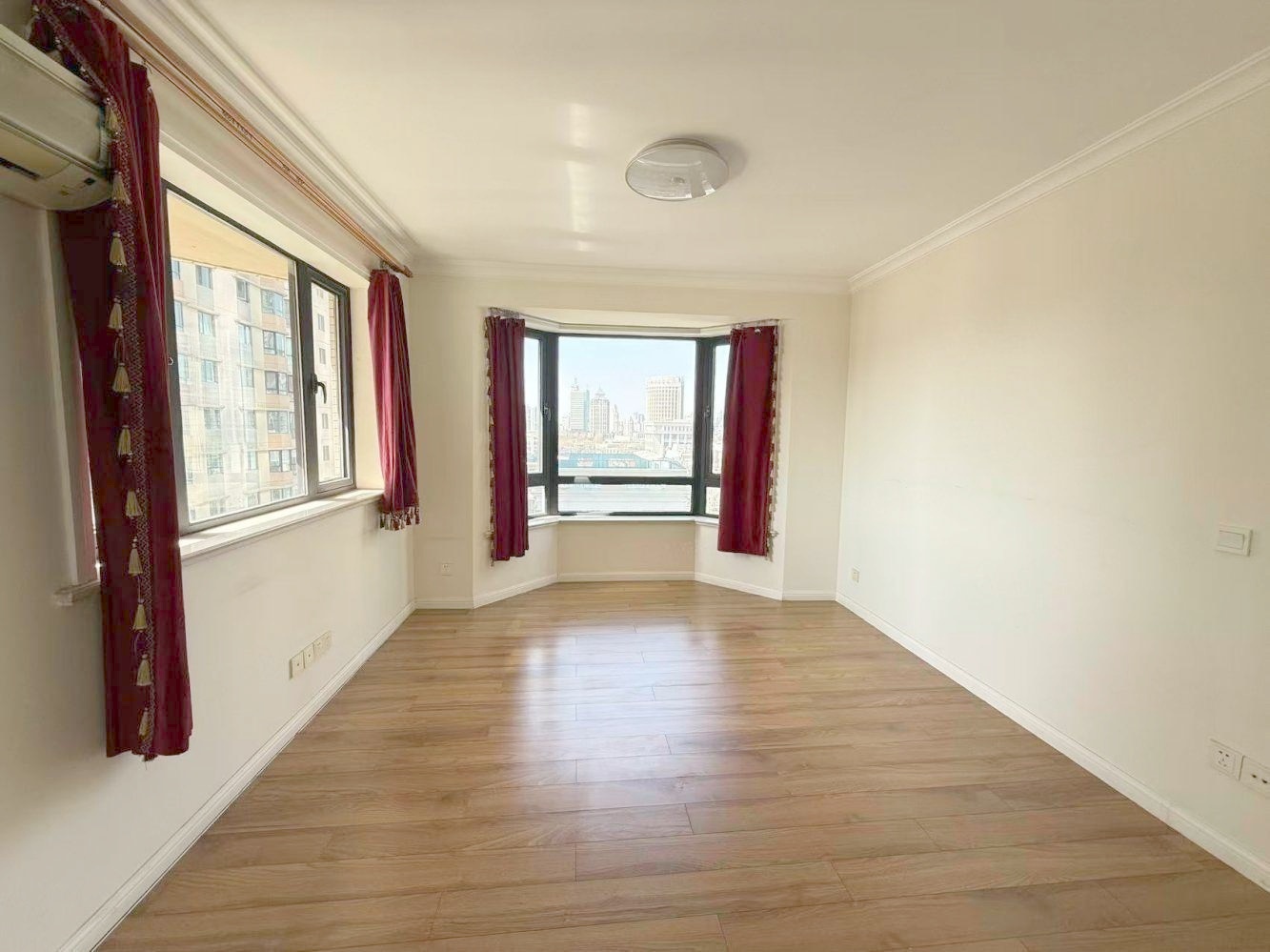 上海东方巴黎霞飞苑二手房房源图片