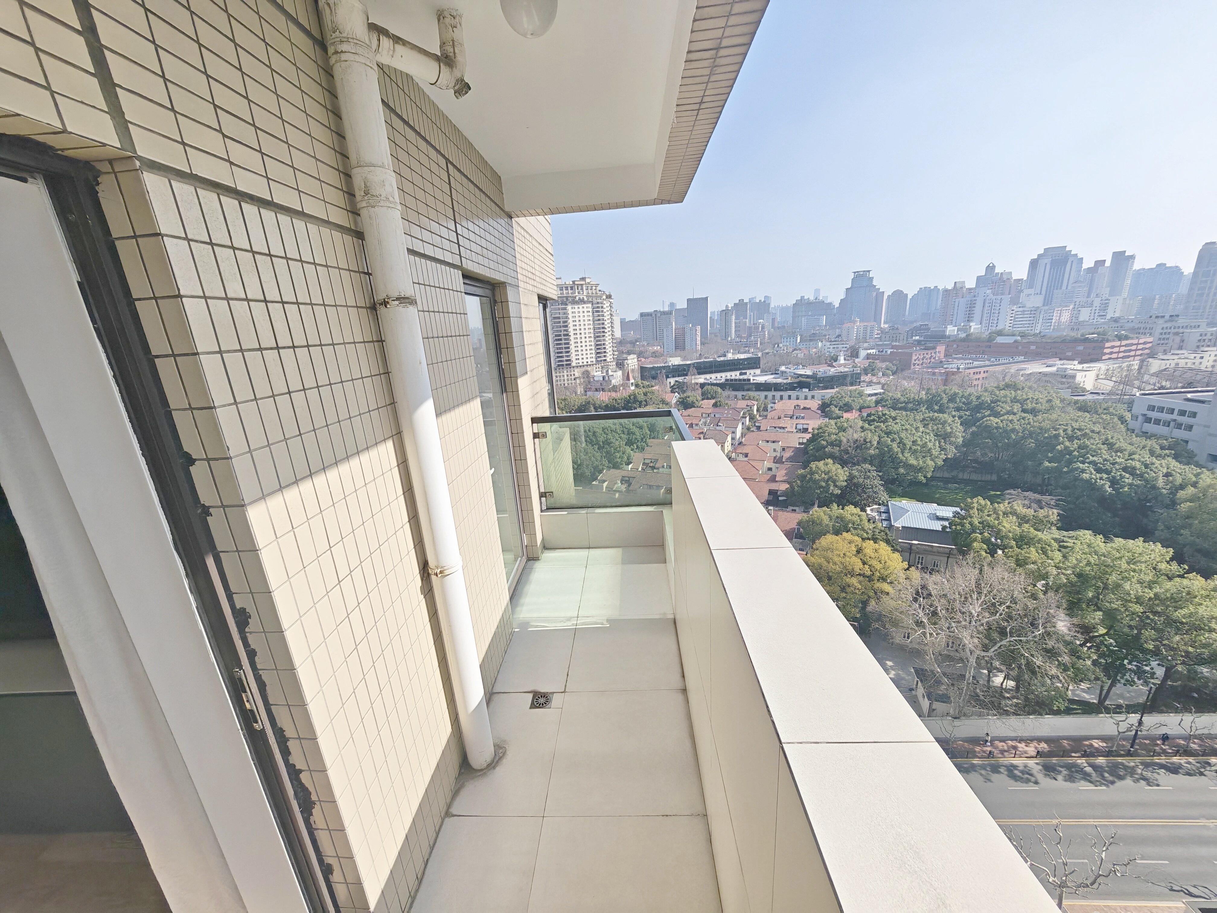 上海鸿艺豪苑二手房房源图片