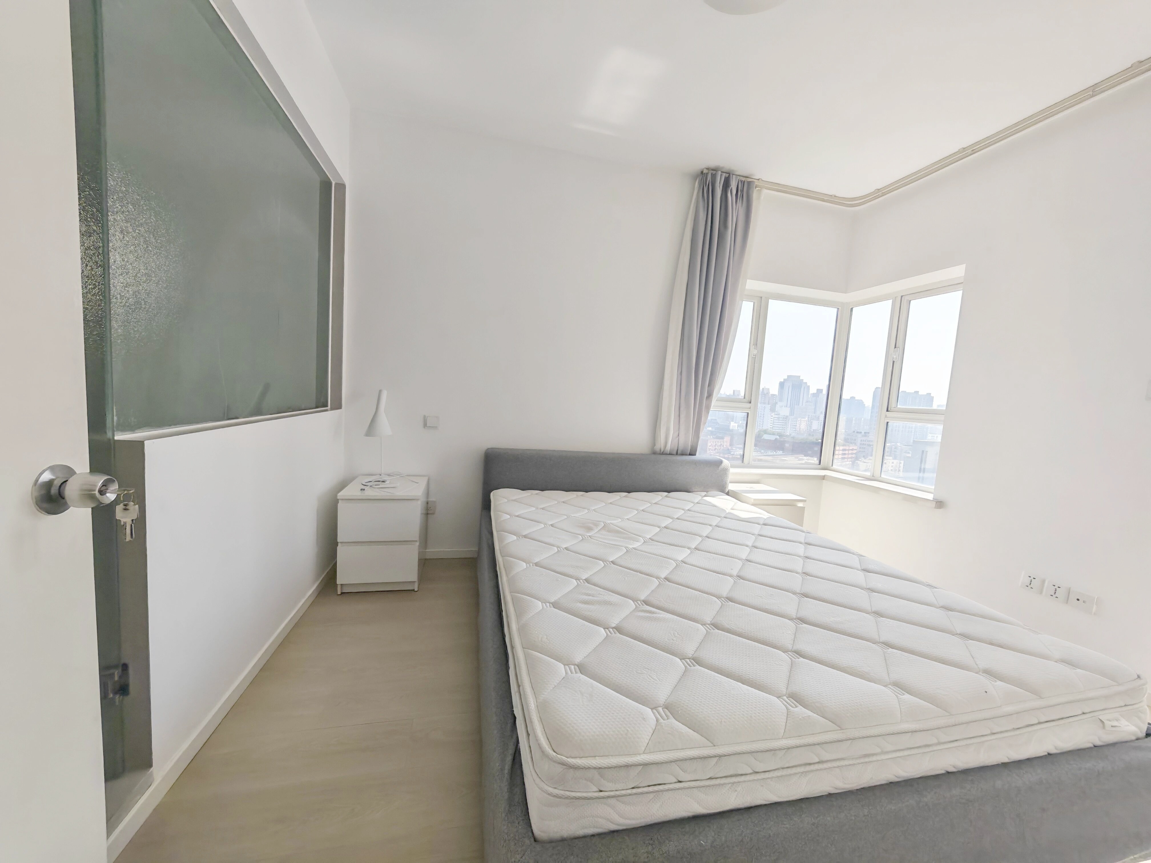 上海鸿艺豪苑二手房房源图片