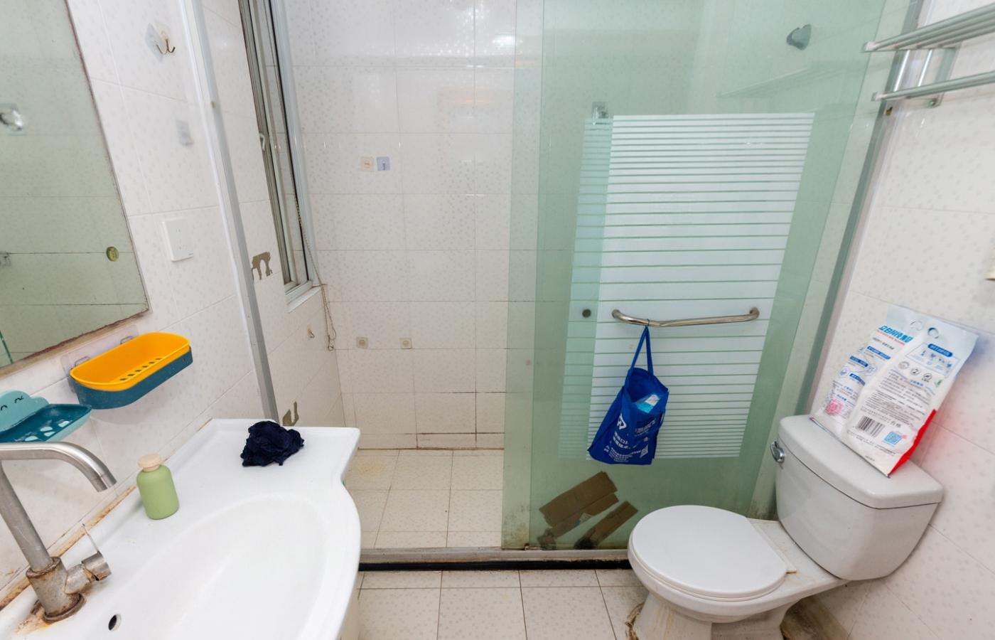 上海汇丰荷苑二手房房源图片