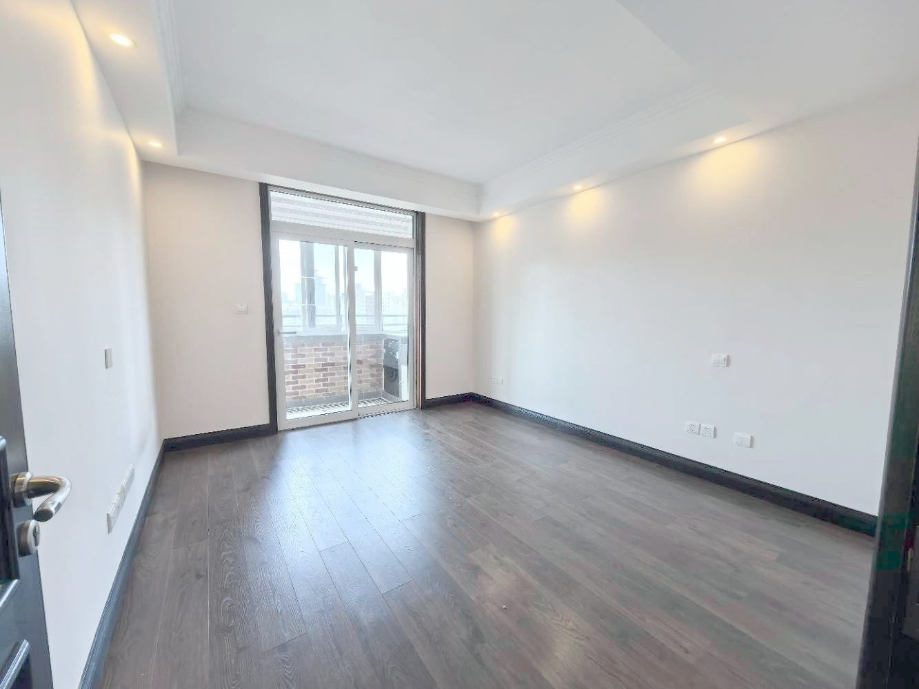 上海艺术公寓二手房房源图片