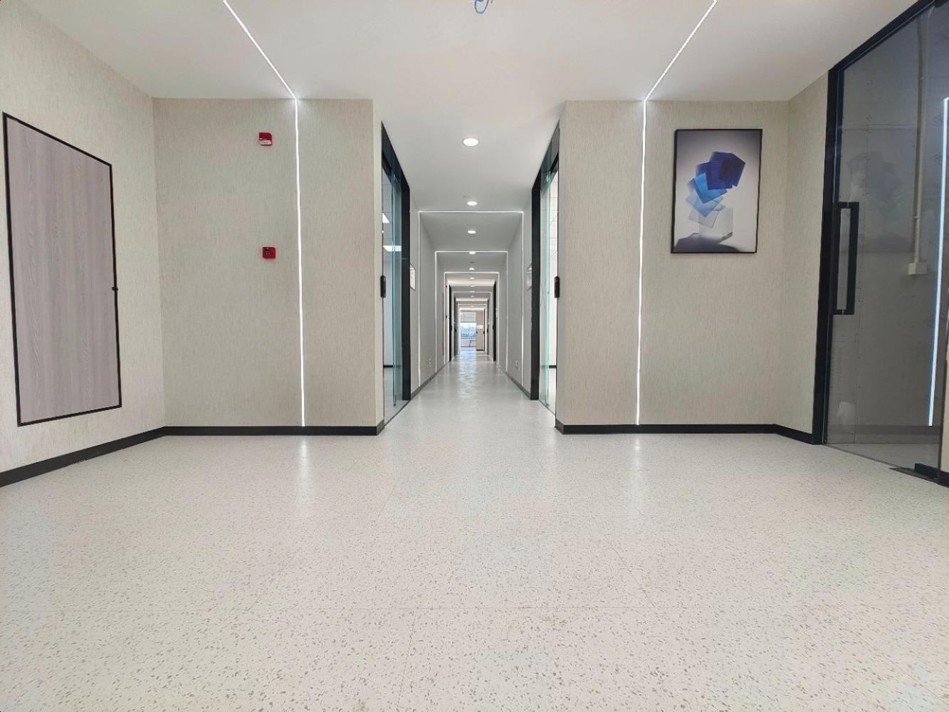 上海宝钢浦东国贸大厦二手房房源图片